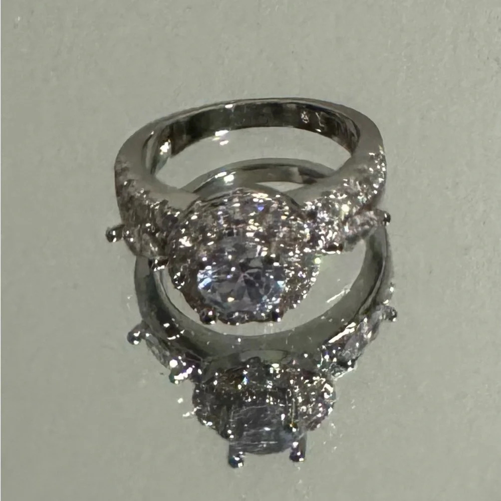 🆕 Piatella ring,1/2 carat round cut, accents, 14k white gold plated setting - Picture 5 of 14
